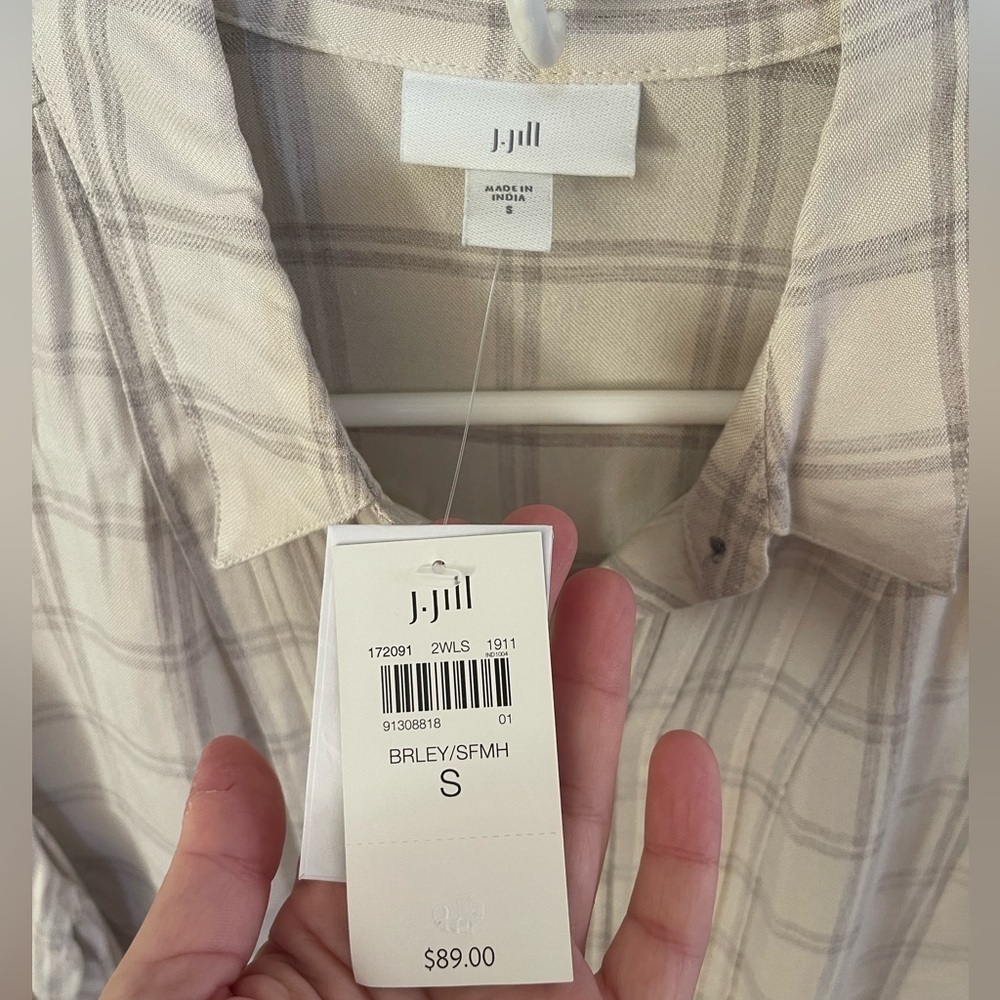 NWT! Women’s J.Jill 100% rayon plaid print cream colored  tunic blouse Small - Picture 3 of 4